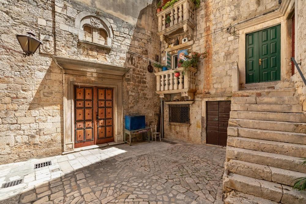 Luxury Apartment Aria Trogir Exterior photo
