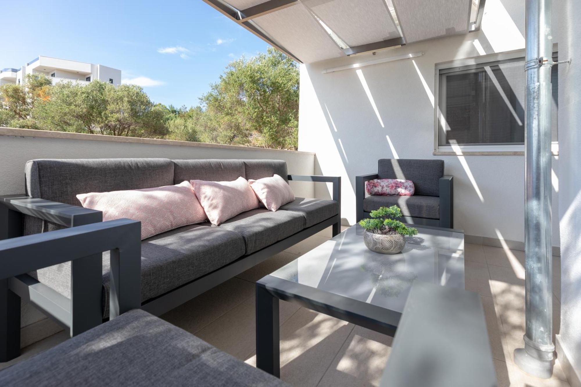 Luxury Apartment Aria Trogir Exterior photo
